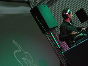 DVJ Kriel photographed at London Calling 2006 by MC Rebbe The Rapping Rabbi